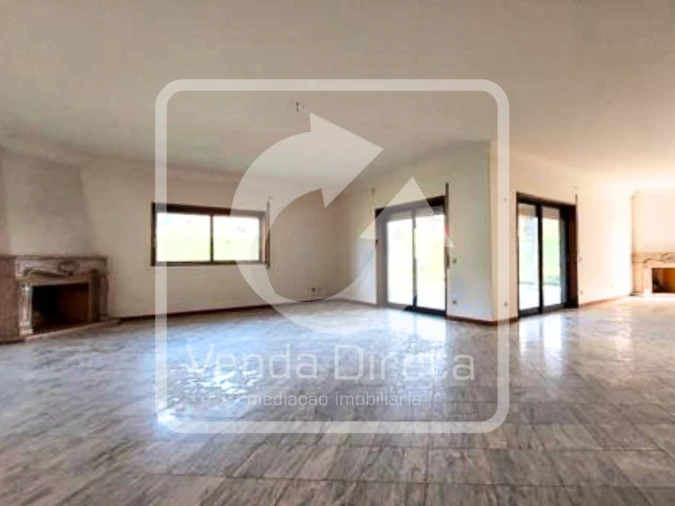 Moradia T5 para Venda em Ruivães e Novais Foto 9