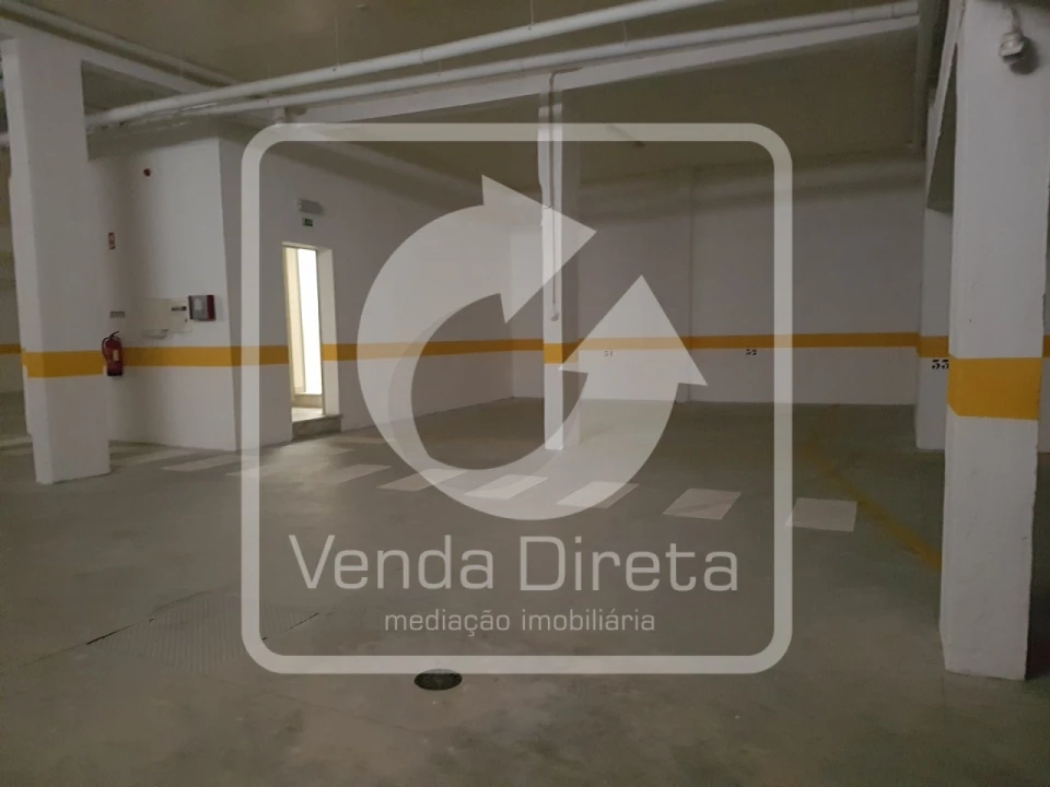 Apartamento T3 para Venda em Palhais e Coina Foto 6
