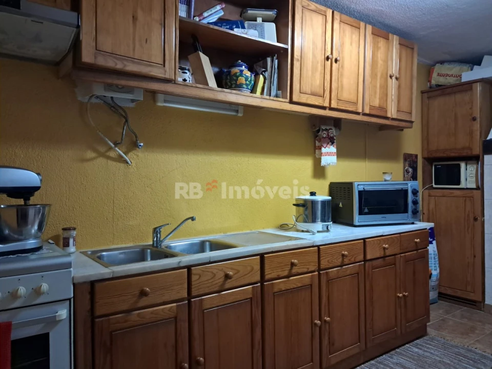 Moradia T4 para Venda em Nossa Sra de Fatima Foto 4