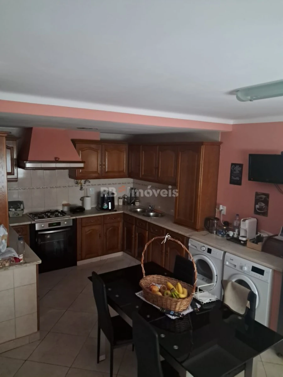 Moradia T4 para Venda em Nossa Sra de Fatima Foto 23