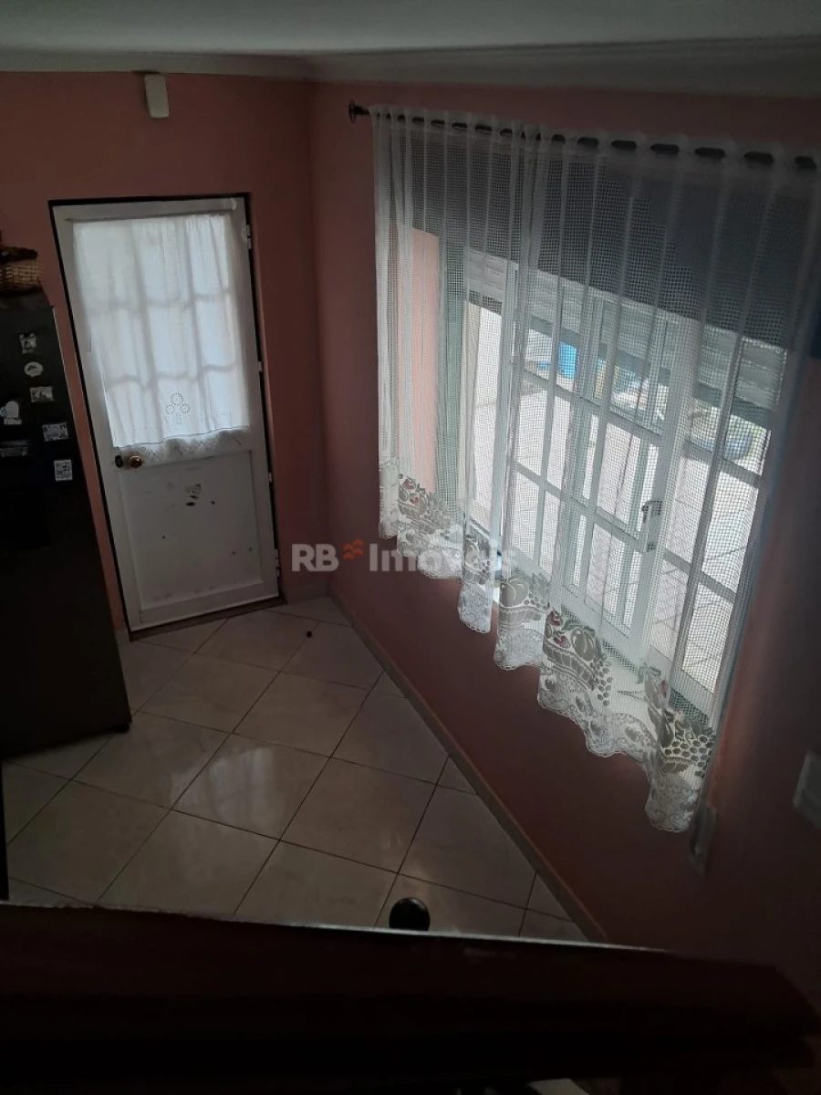 Moradia T4 para Venda em Nossa Sra de Fatima Foto 8