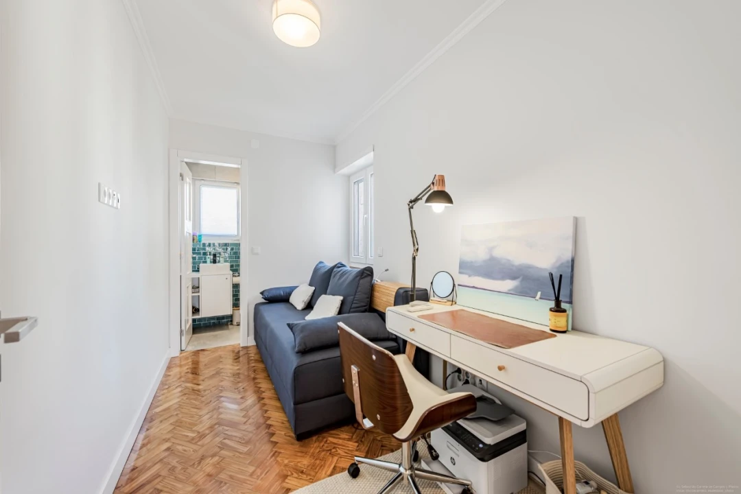 Apartamento T3 para Venda em Alvalade Foto 19