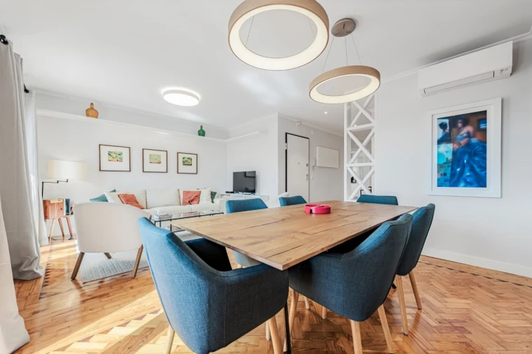 Apartamento T3 para Venda em Alvalade Foto 7