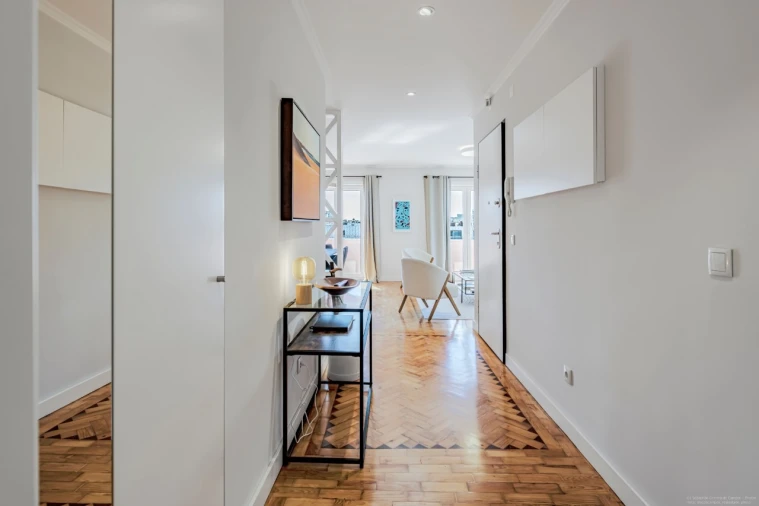 Apartamento T3 para Venda em Alvalade Foto 10