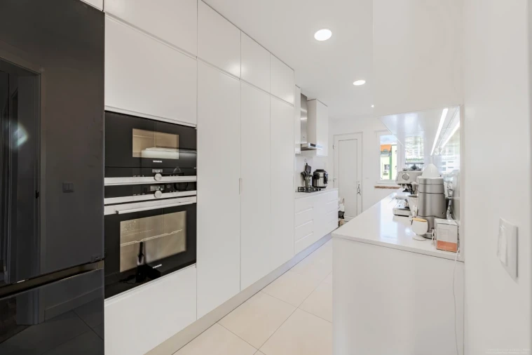 Apartamento T3 para Venda em Alvalade Foto 14