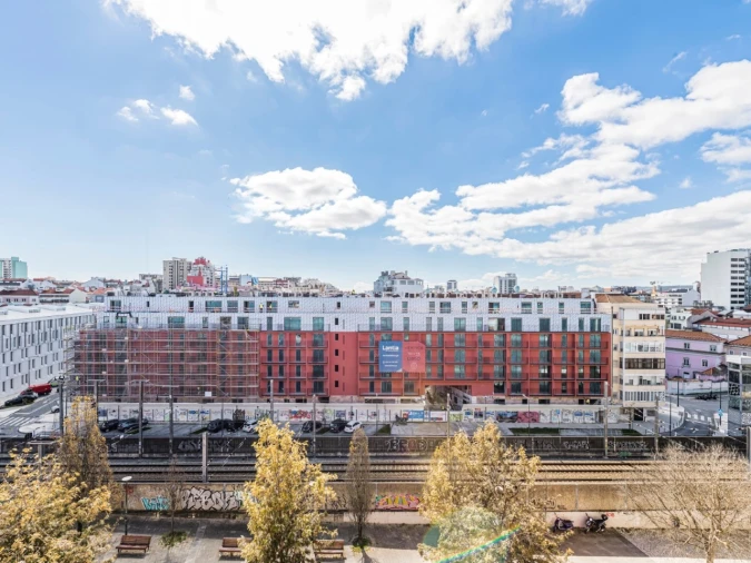 Apartamento T3 para Venda em Alvalade Foto 24