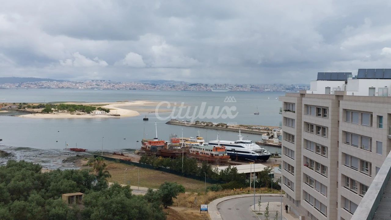 Apartamento T1 para Arrendamento em Seixal, Arrentela e Aldeia de Paio Pires Foto 21