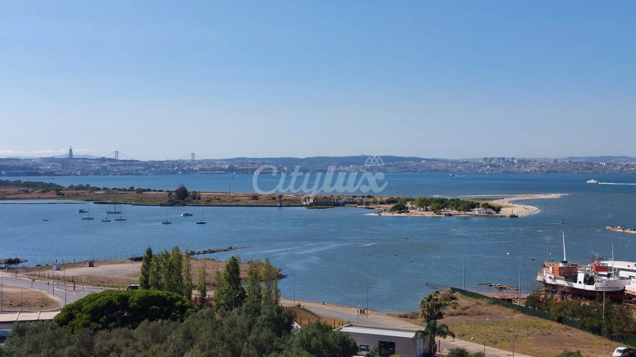 Apartamento T1 para Arrendamento em Seixal, Arrentela e Aldeia de Paio Pires Foto 25