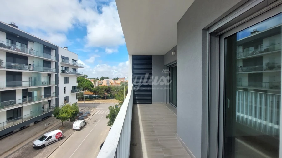 Apartamento T1 para Arrendamento em Seixal, Arrentela e Aldeia de Paio Pires Foto 12