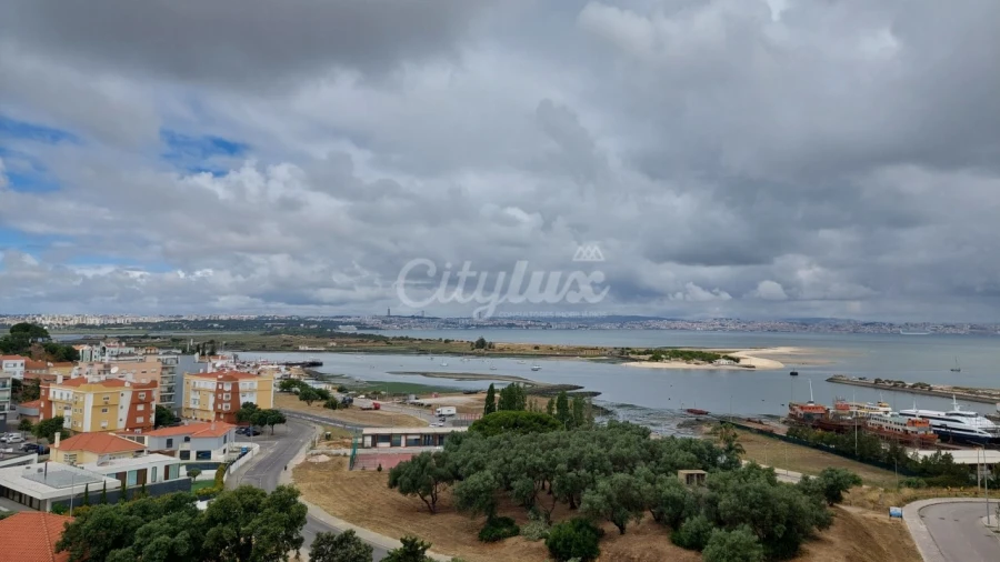 Apartamento T1 para Arrendamento em Seixal, Arrentela e Aldeia de Paio Pires Foto 20