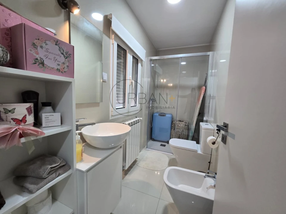 Moradia T2 para Venda em Barreiros e Cepões Foto 4