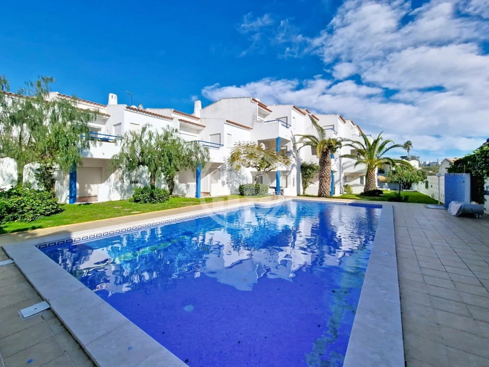 Apartamento T2 para Venda em Albufeira e Olhos de Água Foto 1