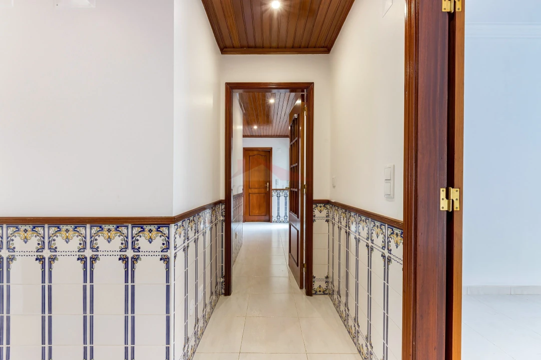 Apartamento T3 para Venda em Carregado e Cadafais Foto 13