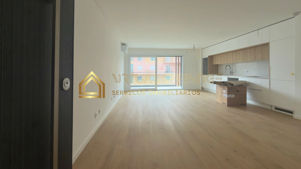 Apartamento T1 para Venda em Costa da Caparica Foto 2