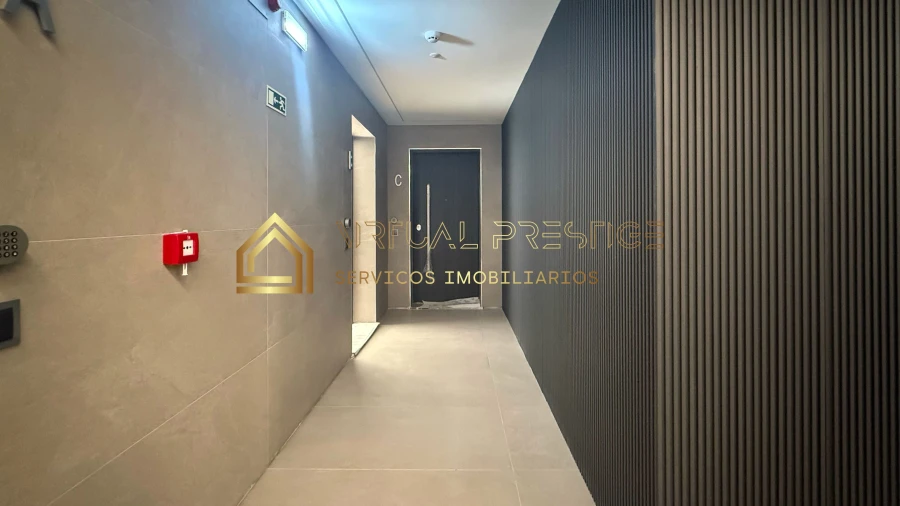 Apartamento T1 para Venda em Costa da Caparica Foto 16