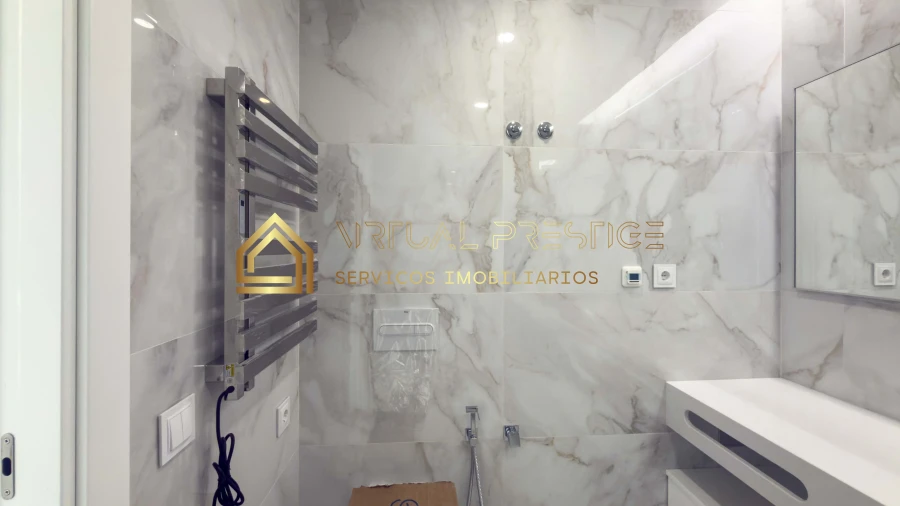 Apartamento T1 para Venda em Costa da Caparica Foto 10