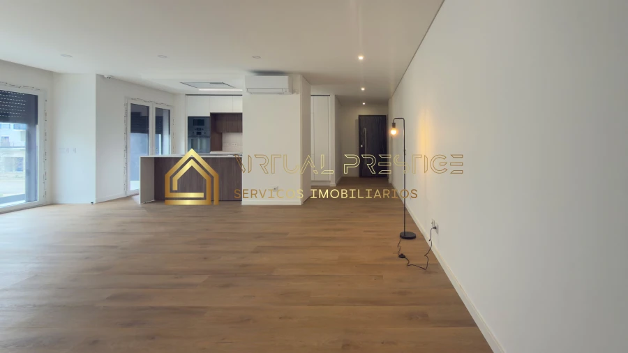 Apartamento T2 para Venda em Costa da Caparica Foto 4