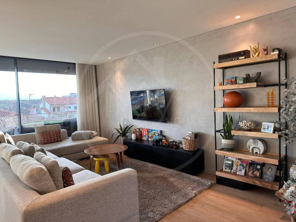 Moradia T3 para Venda em Santa Maria Maior Foto 7