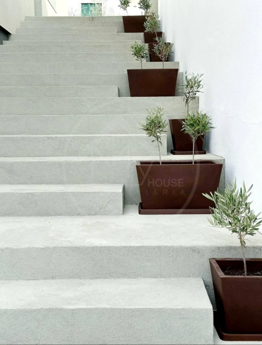 Moradia T3 para Venda em Santa Maria Maior Foto 4