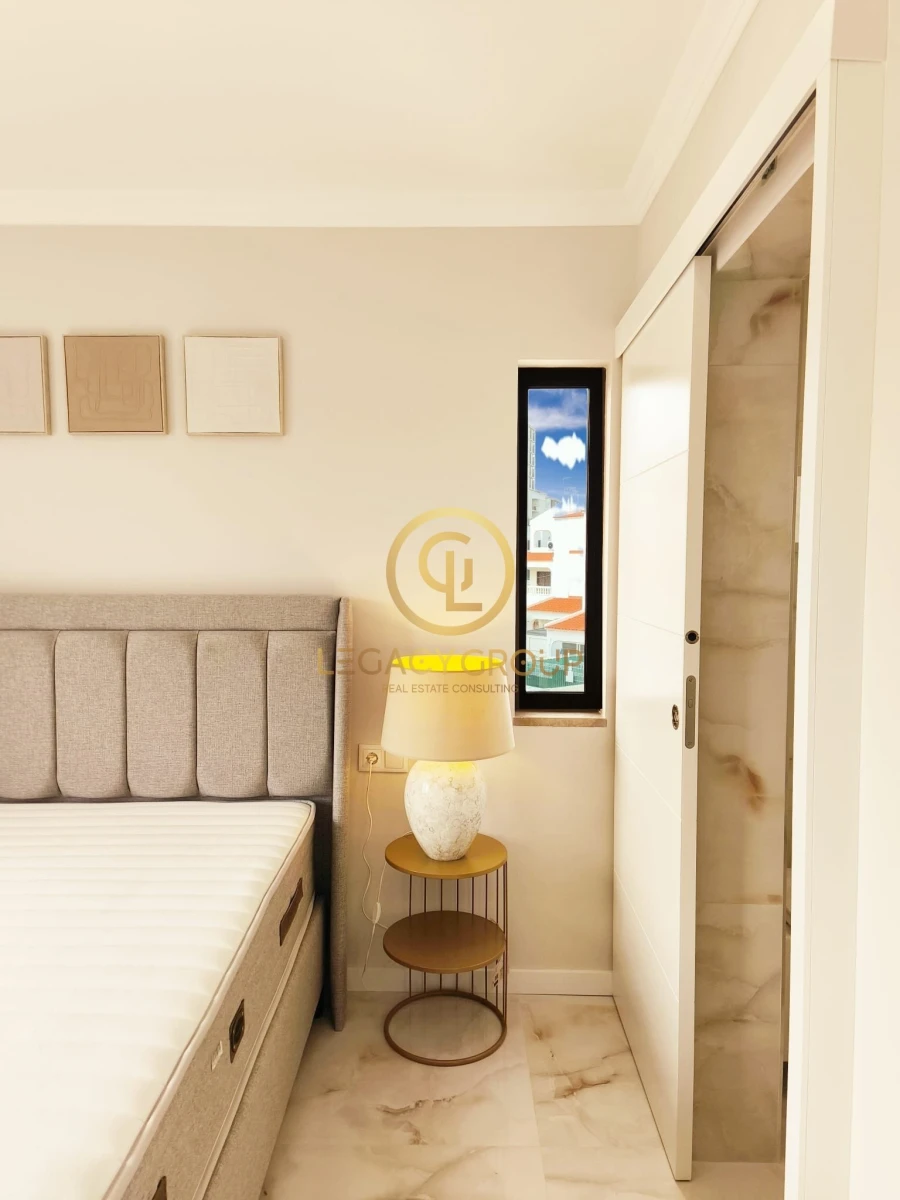 Apartamento T1 para Venda em Albufeira e Olhos de Água Foto 2