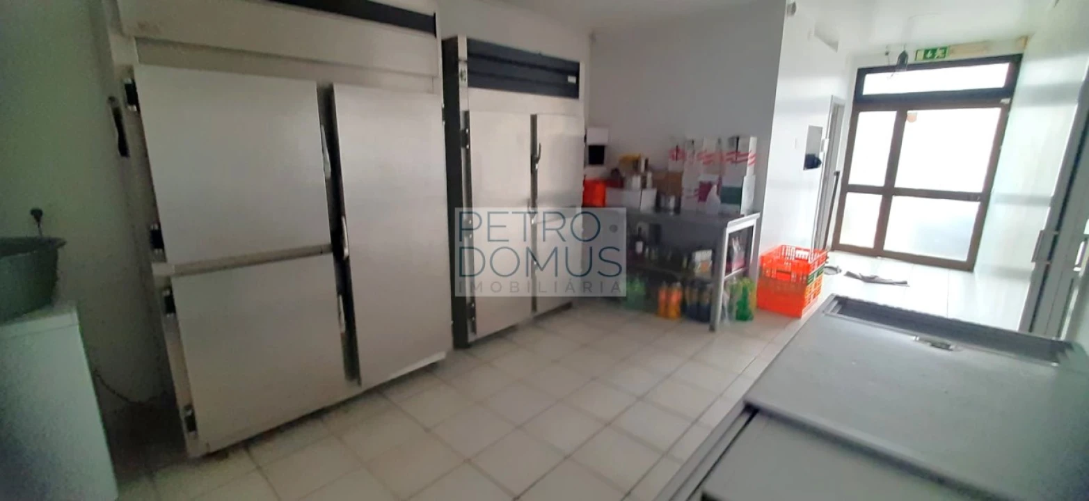 Negócio para Cedência de Quotas em Marinha Grande Foto 7