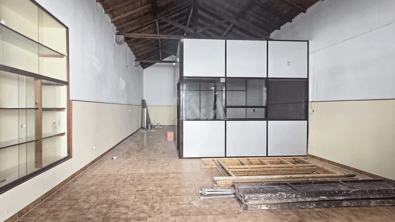 Armazém para Arrendamento em Tavira (Santa Maria e Santiago) Foto 10