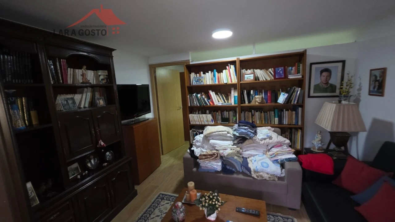 Moradia T3 para Venda em Bornes e Burga Foto 20