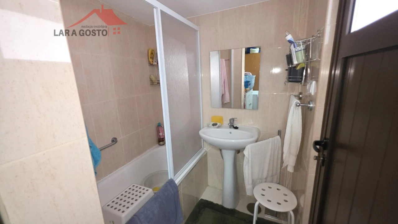 Moradia T3 para Venda em Bornes e Burga Foto 18