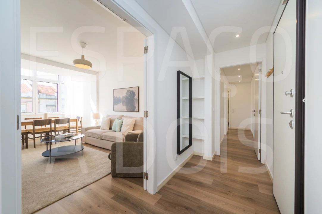 Apartamento T4 para Arrendamento em Arroios Foto 2