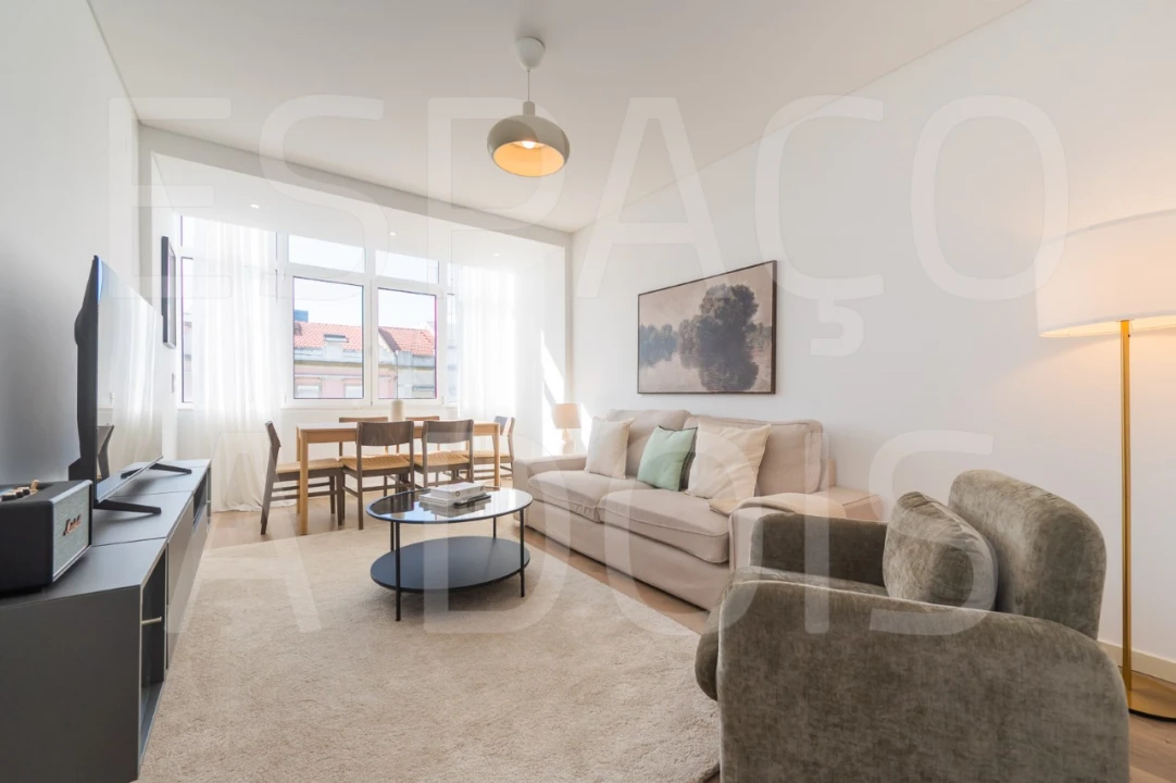 Apartamento T4 para Arrendamento em Arroios Foto 4