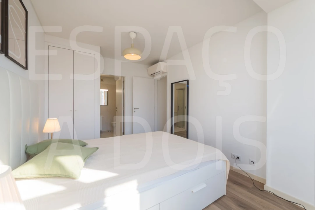 Apartamento T4 para Arrendamento em Arroios Foto 28