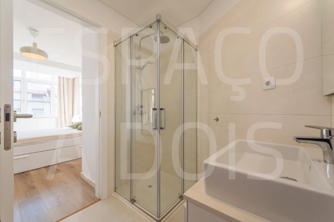 Apartamento T4 para Arrendamento em Arroios Foto 33