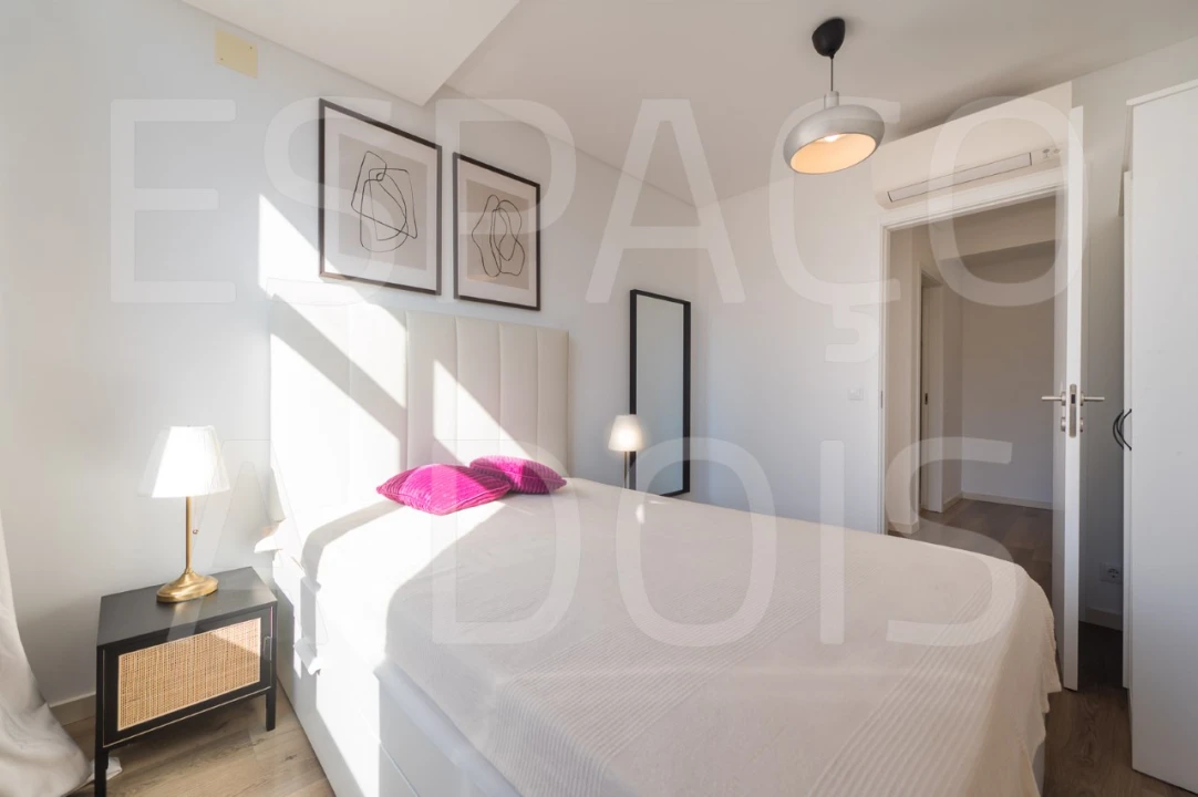 Apartamento T4 para Arrendamento em Arroios Foto 40