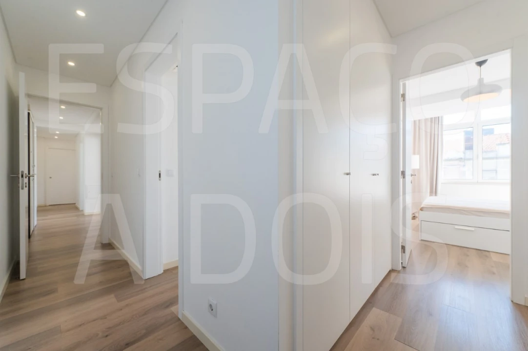 Apartamento T4 para Arrendamento em Arroios Foto 44