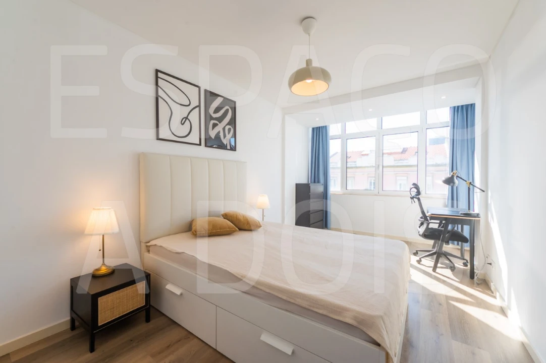 Apartamento T4 para Arrendamento em Arroios Foto 46