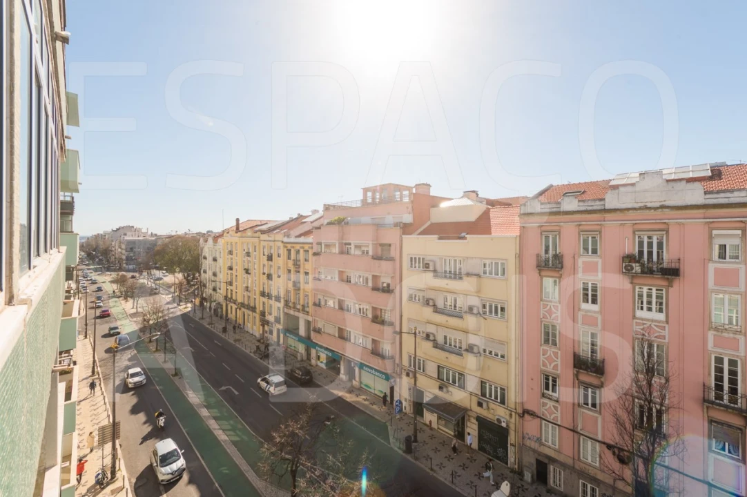 Apartamento T4 para Arrendamento em Arroios Foto 57