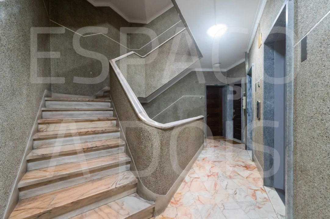 Apartamento T4 para Arrendamento em Arroios Foto 61