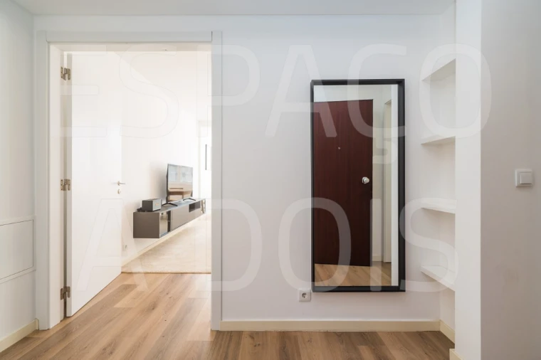 Apartamento T4 para Arrendamento em Arroios Foto 3