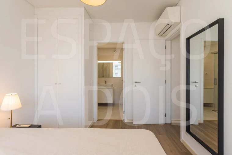 Apartamento T4 para Arrendamento em Arroios Foto 30