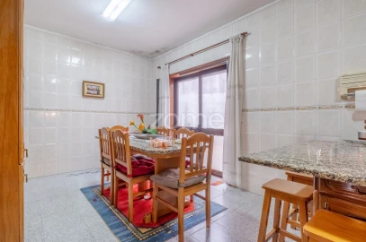 Moradia T3 para Venda em Gondomar (São Cosme), Valbom e Jovim
