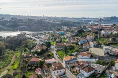 Moradia T3 para Venda em Gondomar (São Cosme), Valbom e Jovim
