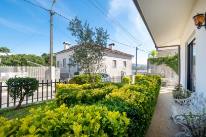 Moradia T3 para Venda em Gondomar (São Cosme), Valbom e Jovim