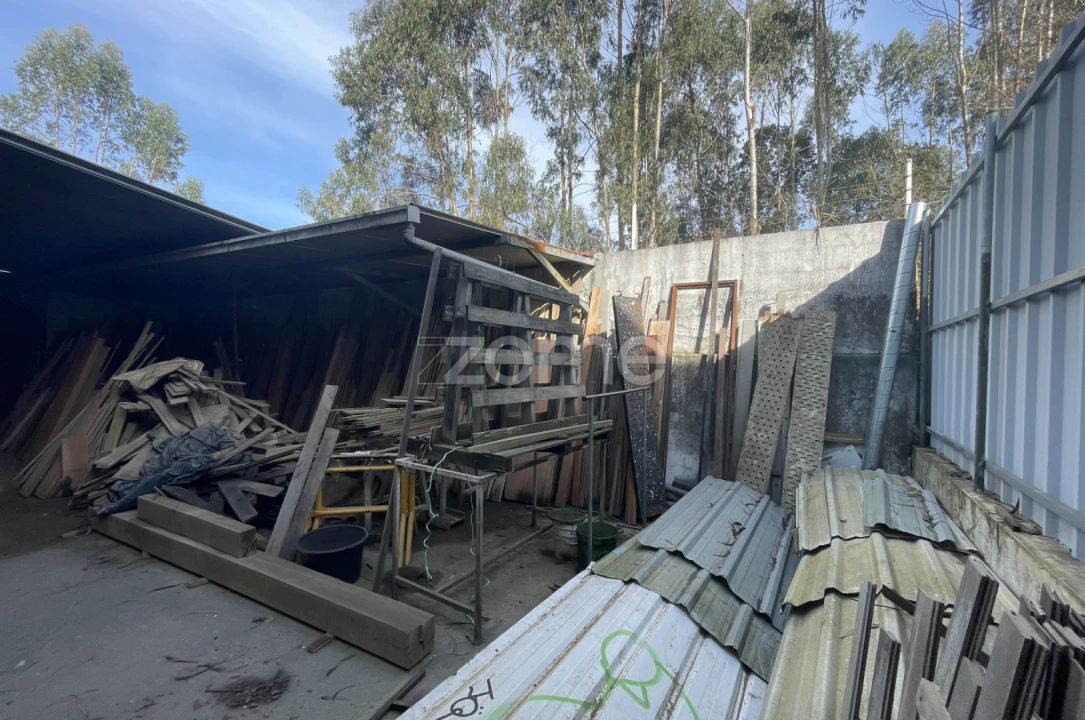 Terreno Comércio / Armazém para Venda em Castêlo da Maia Foto 22