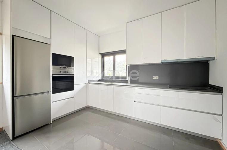 Moradia T3 para Venda em Carreira e Bente Foto 22