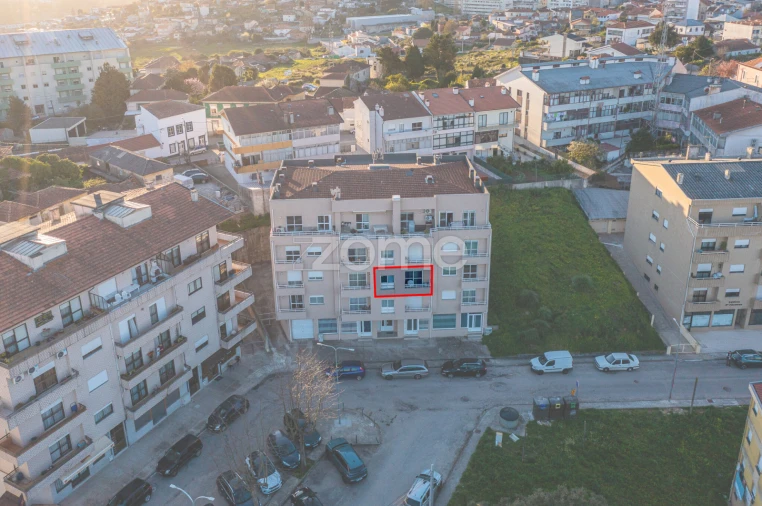 Apartamento T2 para Venda em Gondomar (São Cosme), Valbom e Jovim Foto 3