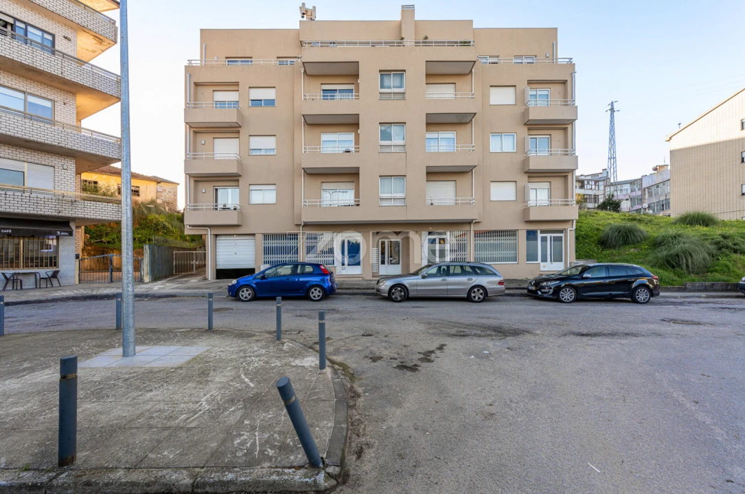 Apartamento T2 para Venda em Gondomar (São Cosme), Valbom e Jovim Foto 2