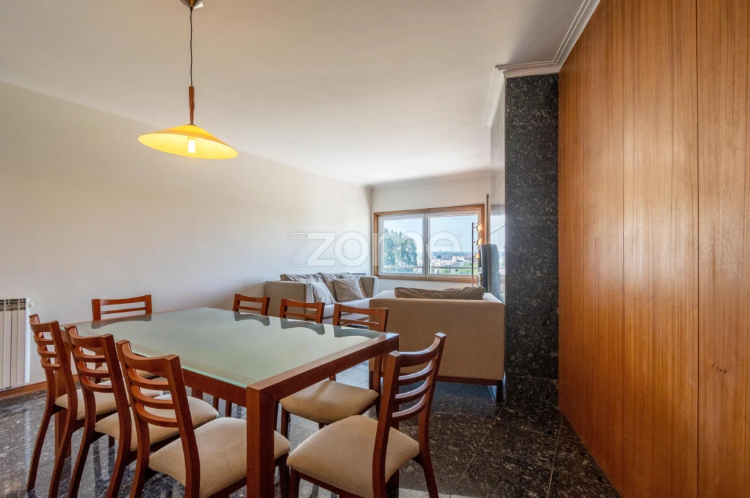 Apartamento T2 para Arrendamento em Cidade da Maia Foto 6