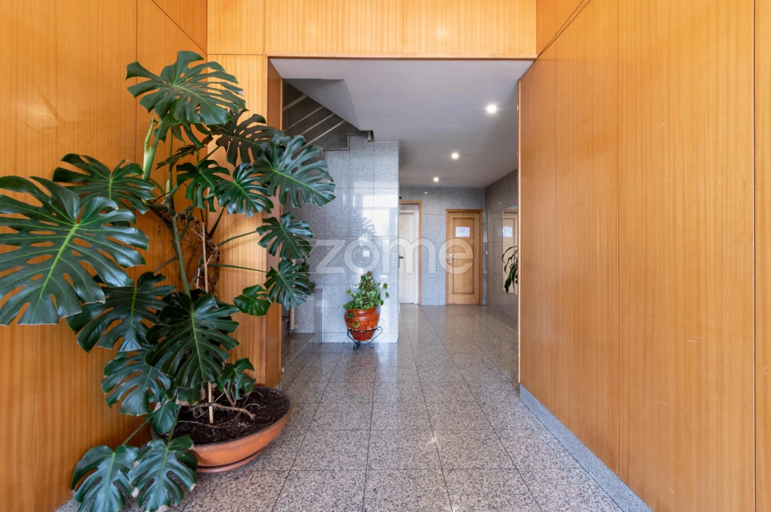 Apartamento T2 para Arrendamento em Cidade da Maia Foto 27