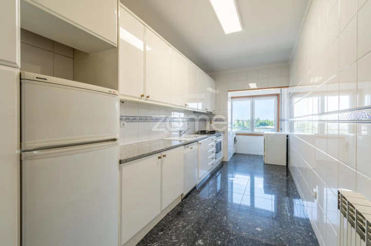 Apartamento T2 para Arrendamento em Cidade da Maia