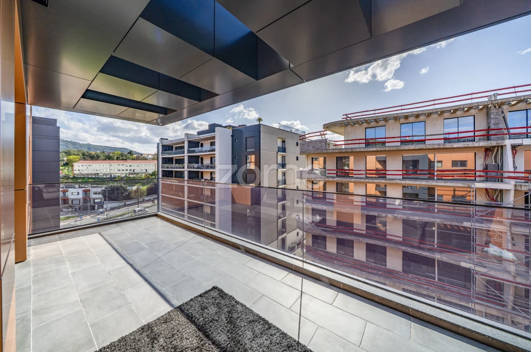 Apartamento T2 para Venda em Nogueira, Fraião e Lamaçães Foto 6